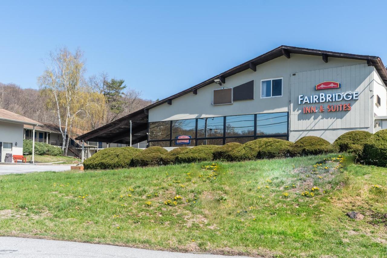 Fairbridge And West Point